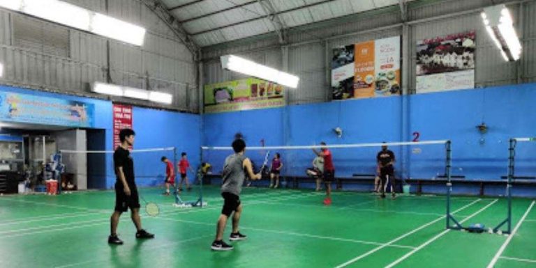 Hình ảnh sân cầu lông Đông Phương tại khu vực Nguyễn Duy Trinh, TP.HCM