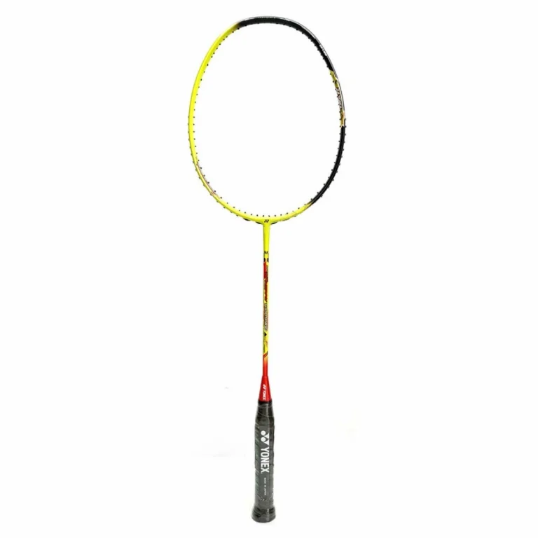Vợt cầu lông Yonex Nanoray với định hướng tốc độ và khả năng xử lý cầu