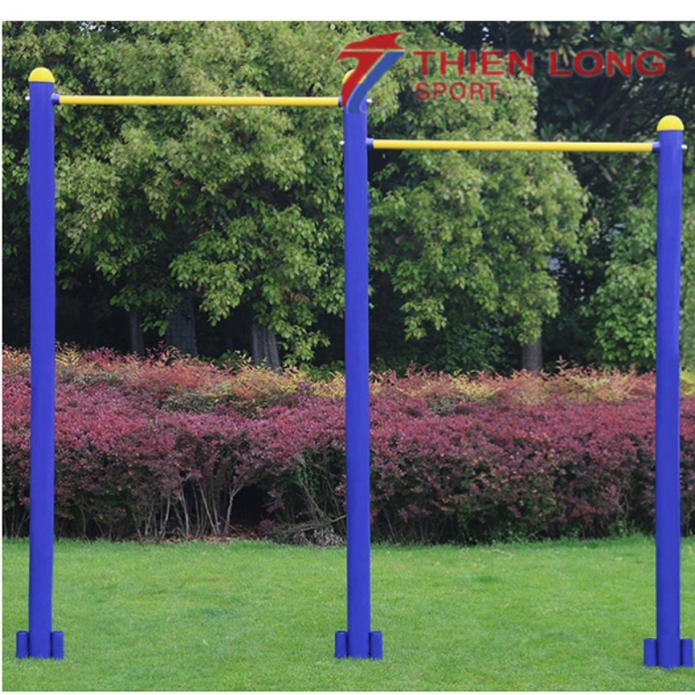 Xà đơn hai cấp NT-522, hình minh họa một loại xà tập ngoài trời.
