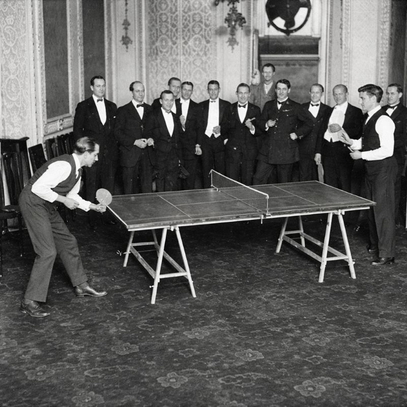 Những năm này bóng bàn bắt đầu phát triển và lan rộng ra nhiều lớp người chơi Những năm này bóng bàn bắt đầu phát triển và lan rộng ra nhiều lớp người chơi