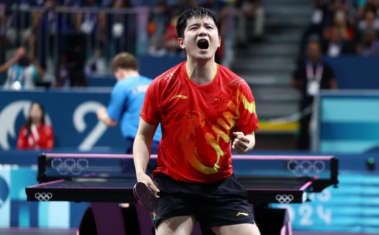 Fan Zhendong Bóng Bàn